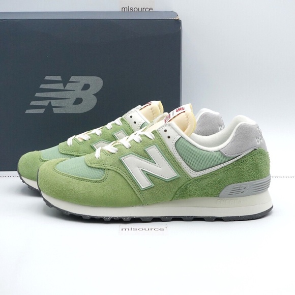 New Balance Other - NEW New Balance 574 Sneakers U574RCC Chive/Sea Salt
